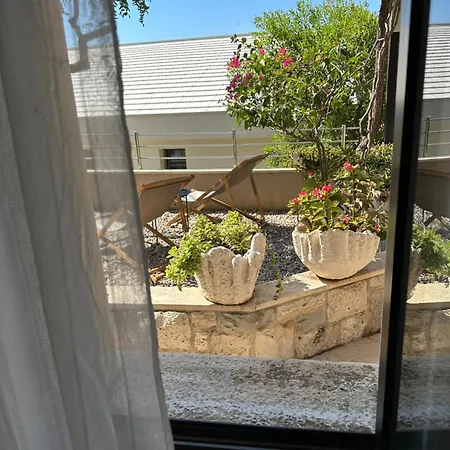 Romantic Stone- Apartment